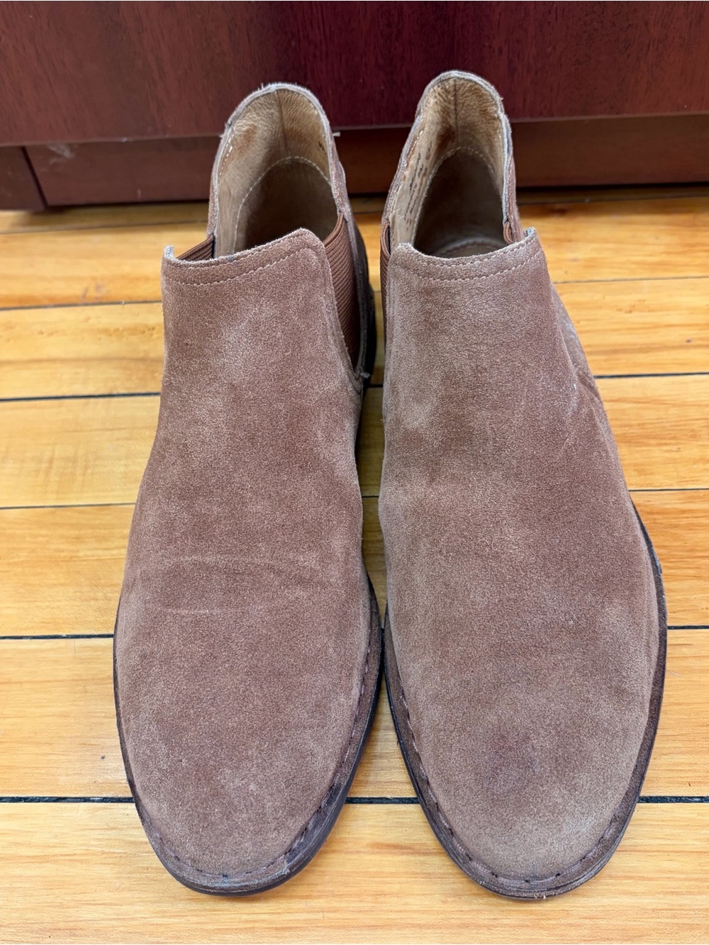 Trask Allison Chelsea Boots Size 8M Brown Suede Ankle Booties Western Rustic